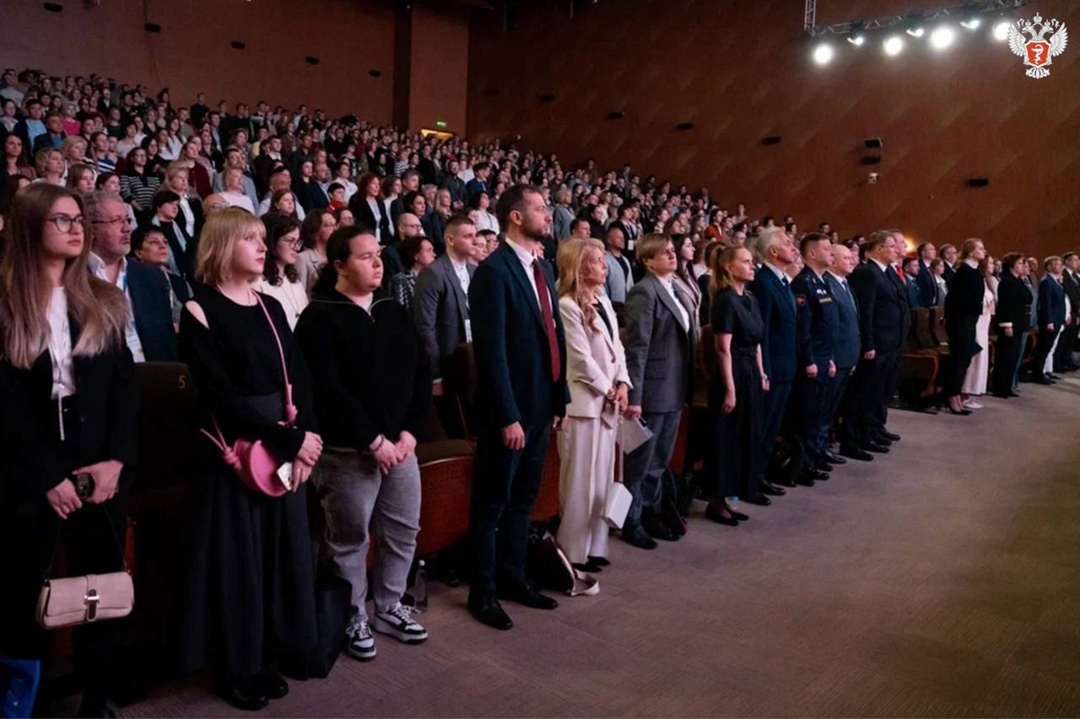 Михаил Мурашко: Наш профессиональный и человеческий отклик на вызов времени — достойно, на высоком уровне, с уважением и сердцем заботится о тех, кто…