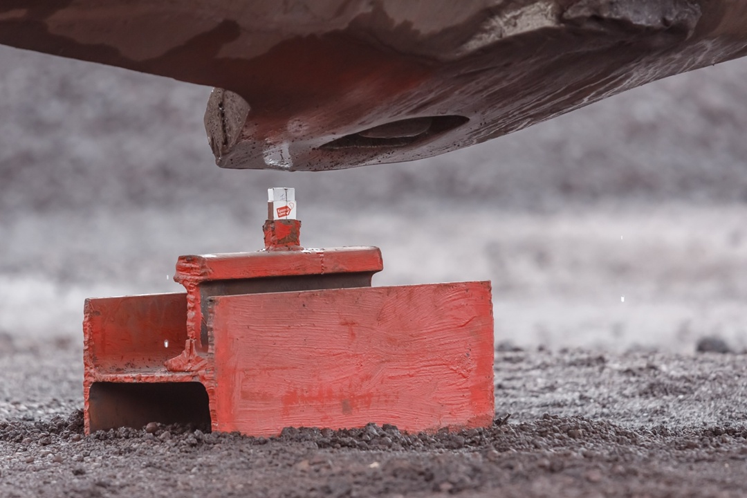 ПОДДЕРЖИМ НАШИХ! На ММК прошёл конкурс профмастерства «Лучший машинист экскаватора – 2025». И это было не шоу силы, а мастер-класс по ювелирной точности.