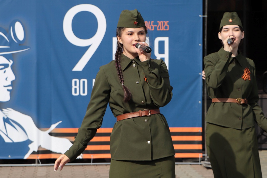 Яркий праздник в честь Великой Победы!