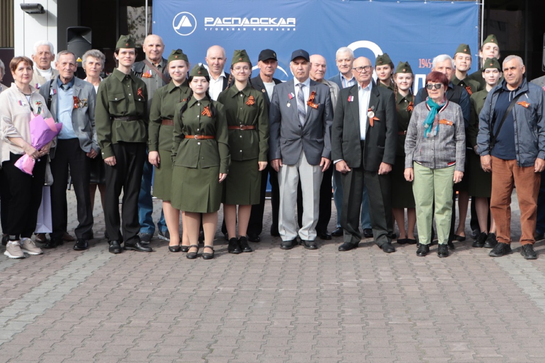Яркий праздник в честь Великой Победы!