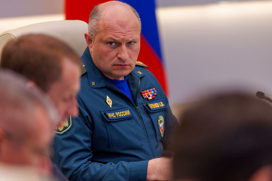 Виталий Савельев провел заседание правительственной комиссии для координации работ по ликвидации последствий чрезвычайной ситуации, вызванной крушением…