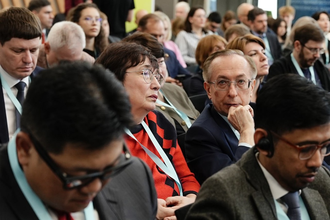 Дмитрий Чернышенко: Создание фундаментальных моделей выводит Россию в лидеры по науке в сфере ИИ