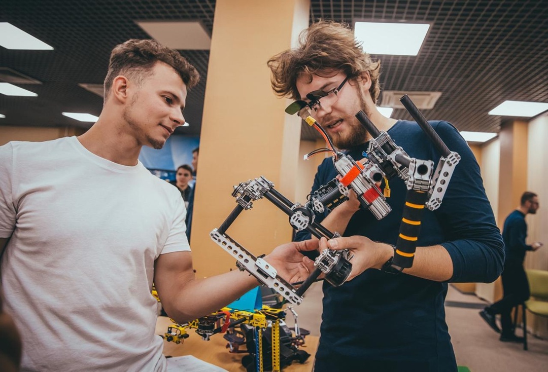 Глава Минобрнауки Валерий Фальков выступил с докладом на совместном заседании бюро Союза машиностроителей России и ассоциации «Лига содействия оборонным…