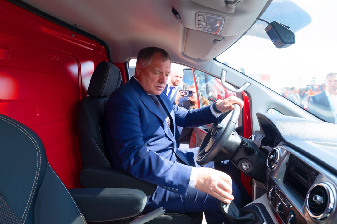 Марат Хуснуллин открыл XVI Международный экономический форум «Россия – исламский мир: KazanForum»