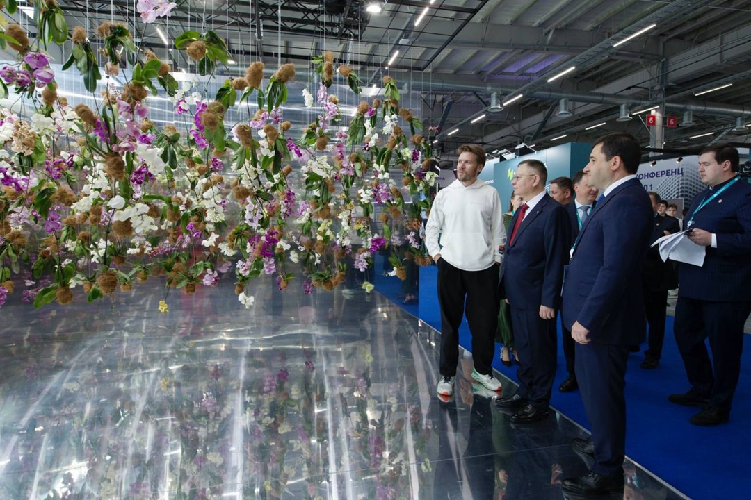 Глава Минстроя России Ирек Файзуллин посетил Международную выставку недвижимости IPM в рамках форума «Россия – исламский мир: KazanForum»