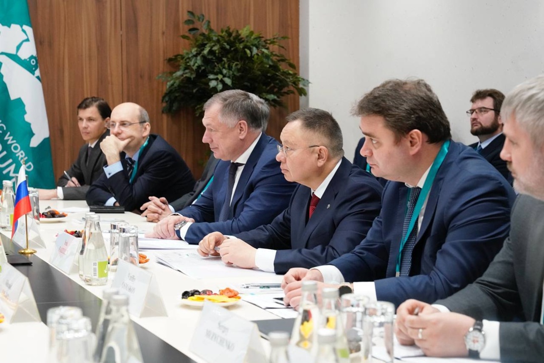 Глава Минстроя России Ирек Файзуллин принял участие в переговорах с делегаций Афганистана