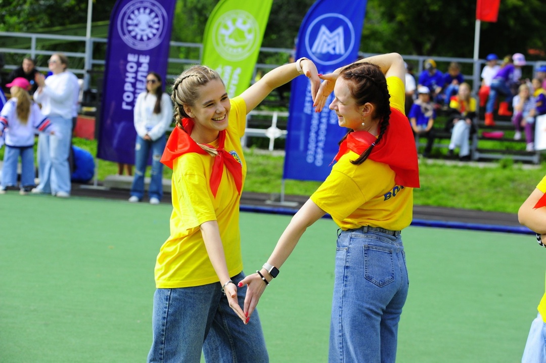 В здоровом теле - здоровый дух. А на комбинате - стабильная поддержка.
