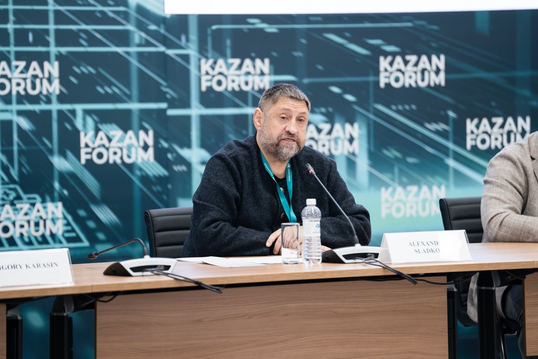 Григорий Карасин: Россия будет создавать совместные проекты в области искусственного интеллекта на основе равноправного доступа к знаниям и технологиям