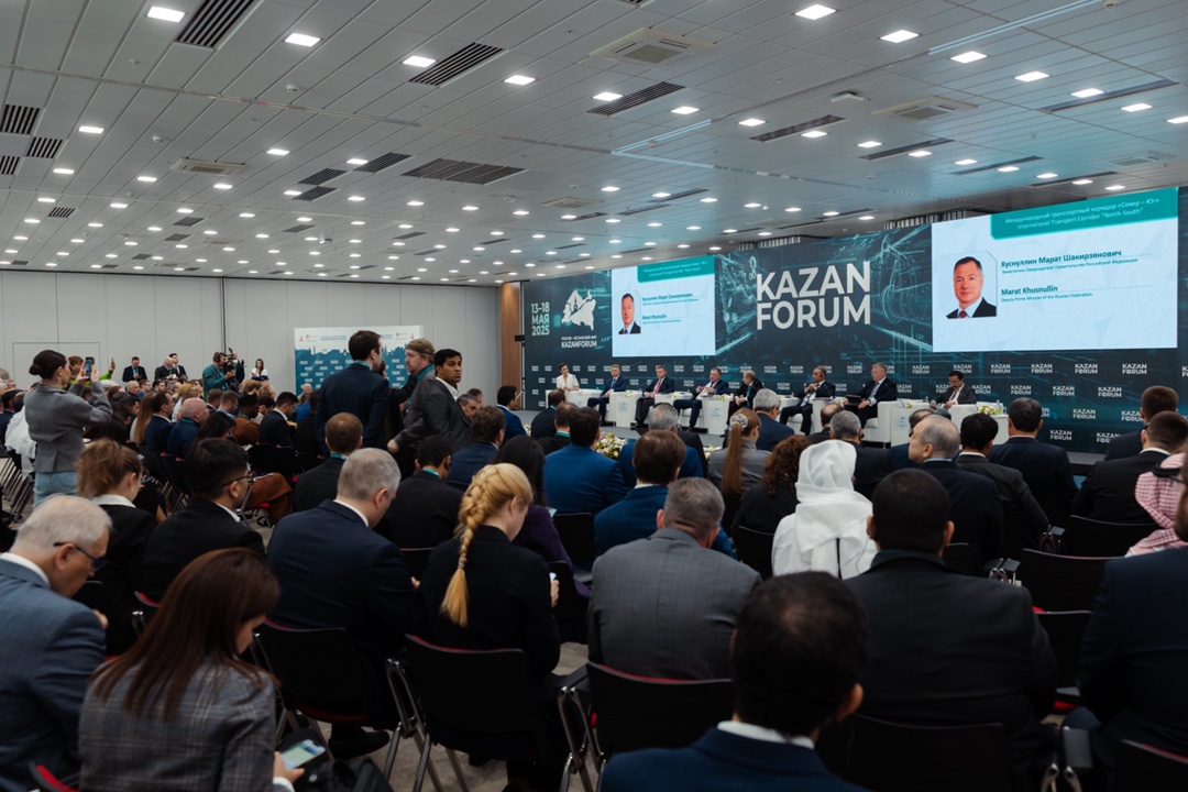 Марат Хуснуллин выступил на пленарном заседании XVI Международного экономического форума «Россия – Исламский мир: KazanForum»