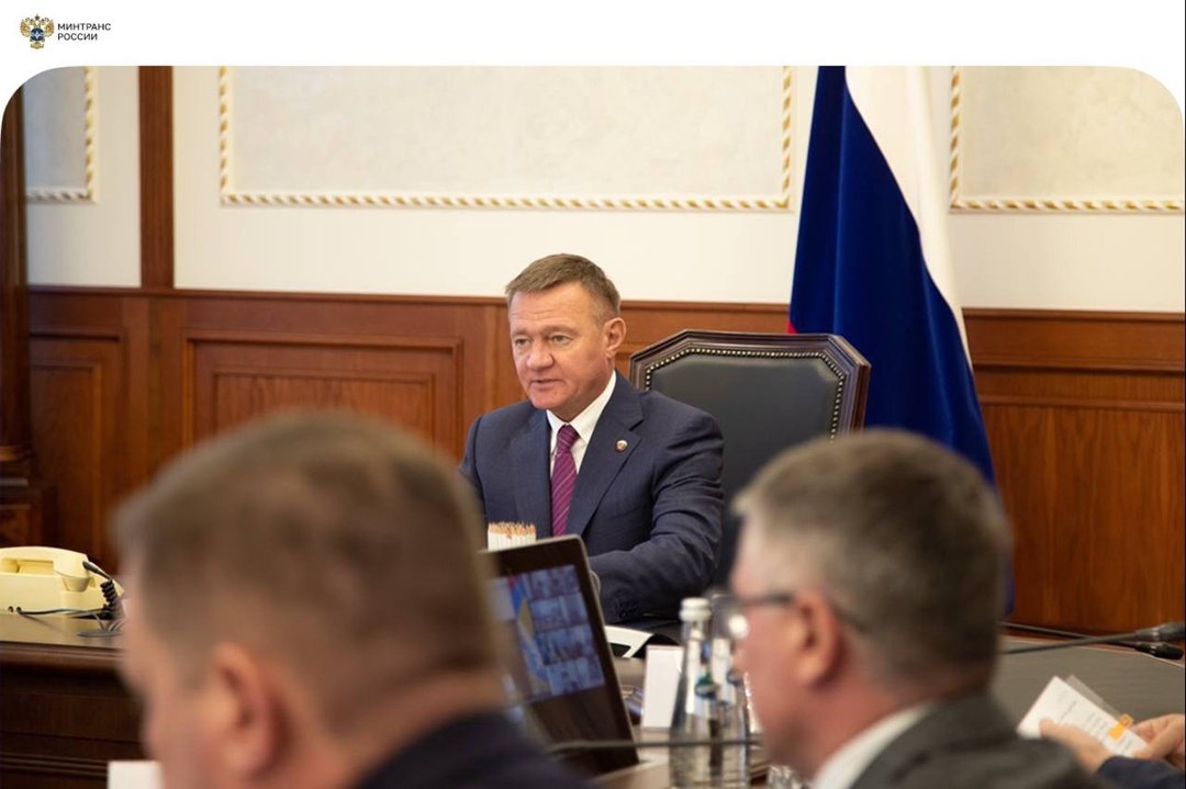 Работаем над доступностью и развитием перевозок пассажиров по реке: в Минтрансе России состоялось заседание Комиссии по вопросам развития скоростных…