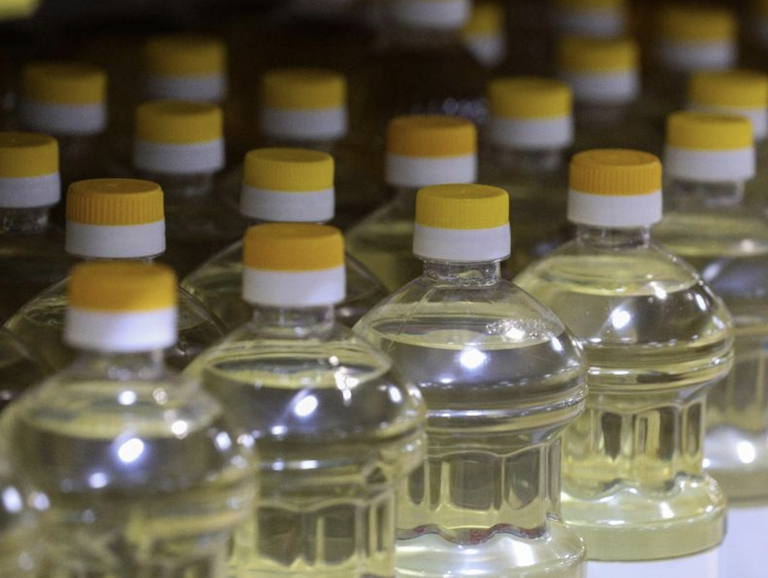 За первые четыре месяца этого года экспорт растительных масел снизился на 18% относительно того же периода 2024-го и составил 2,12 млн т, сообщает OleoScope. В…