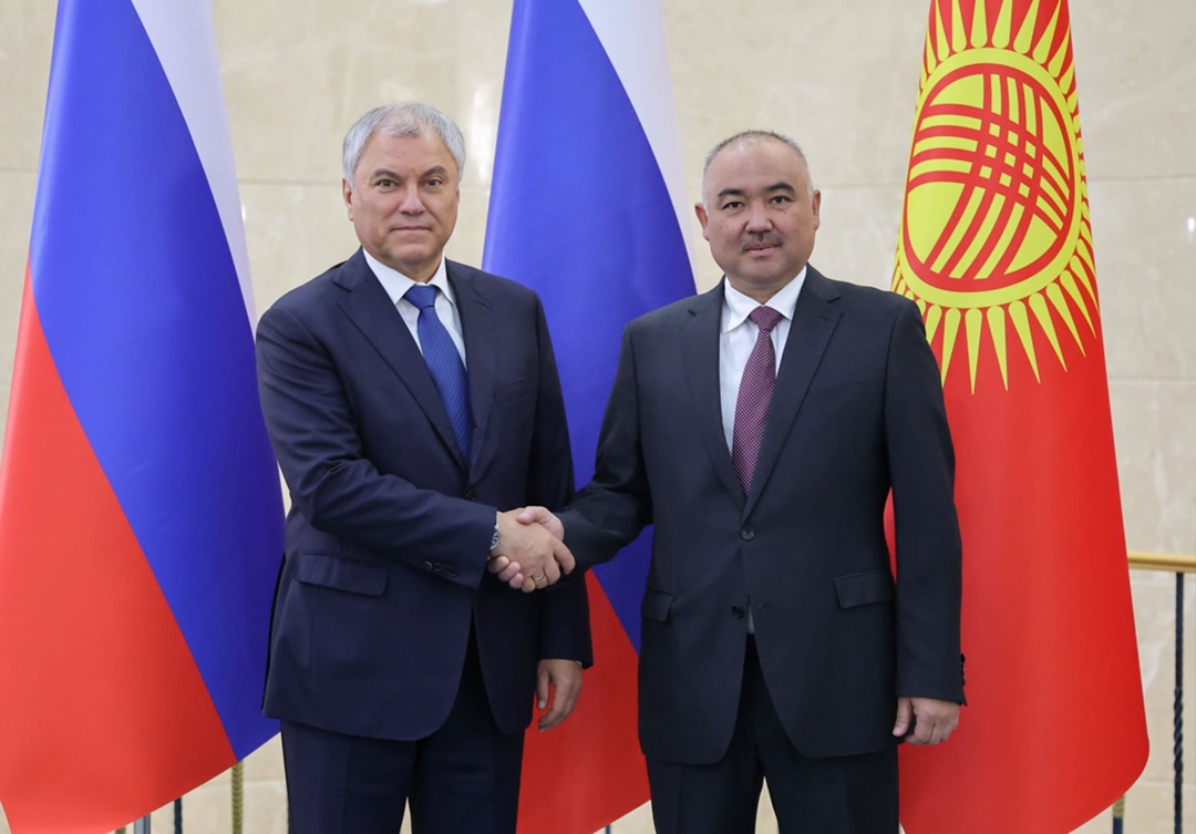 В Бишкеке состоялась встреча Председателя Государственной Думы Вячеслава Володина с Председателем Жогорку Кенеша (парламента) Киргизской Республики Нурланбеком…