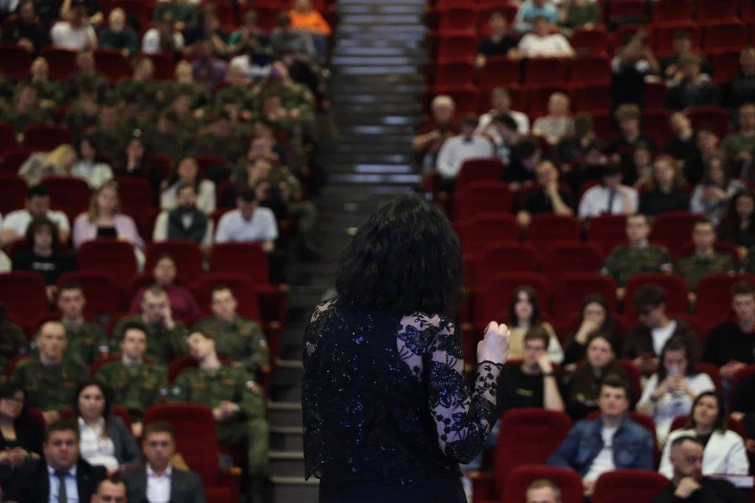 В Национальном исследовательском университете Московском государственном строительном университете (НИУ МГСУ) состоялась открытая премьера художественного…