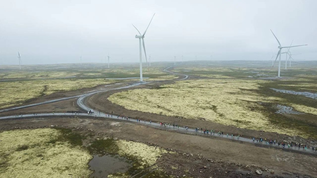 Бегом за Полярный круг! До старта Энерго Трейла на Кольском ветропарке ЛУКОЙЛа ещё больше месяца, а свободных слотов всего 11 из 1000.