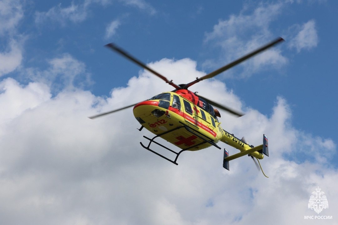 Учиться, учиться и еще раз учиться: Санавиация Ростеха и МЧС провели совместные учения