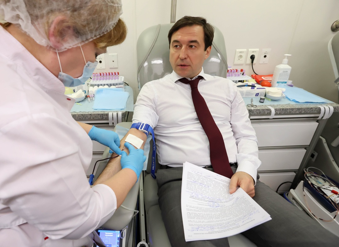 В ГД прошла традиционная акция по сдаче крови в поддержку донорства.