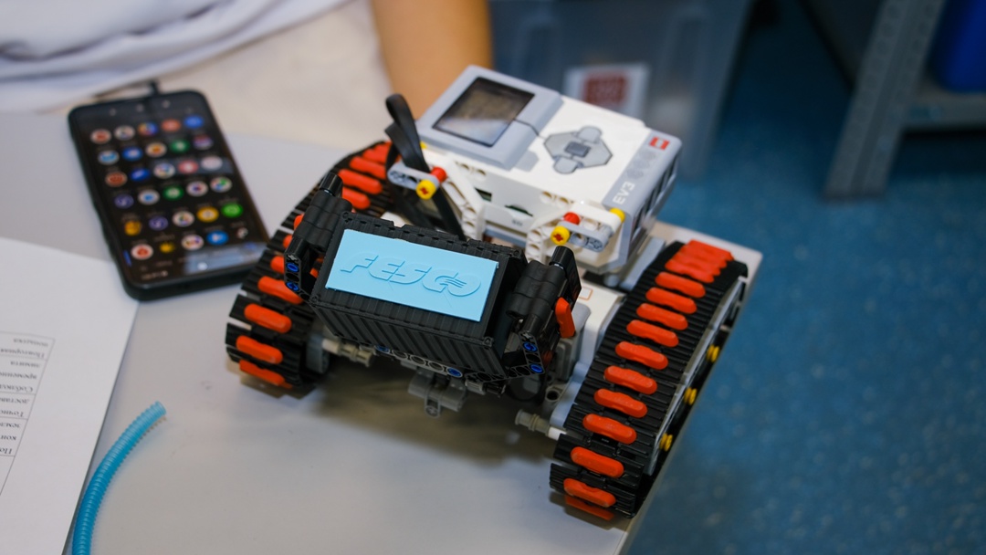 Инженеры творят будущее. Поддерживаем их сегодня, чтобы у нас было инновационное завтра