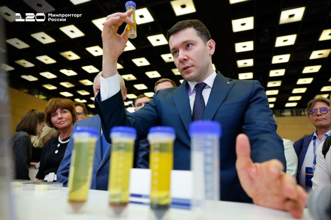 Антон Алиханов открыл Международный метрологический форум и выставку «Метрология без границ»