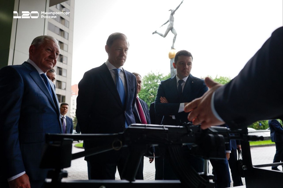 Антон Алиханов открыл Международный метрологический форум и выставку «Метрология без границ»