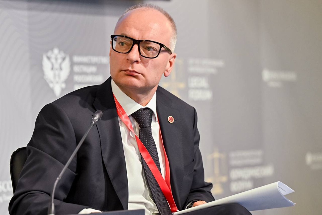 Делегация Минстроя России продолжает участие в XIII Петербургском международном юридическом форуме