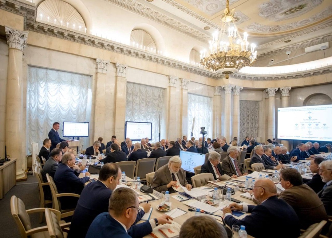 Российские ученые рассмотрели Концепцию научно-технологического развития транспортного комплекса