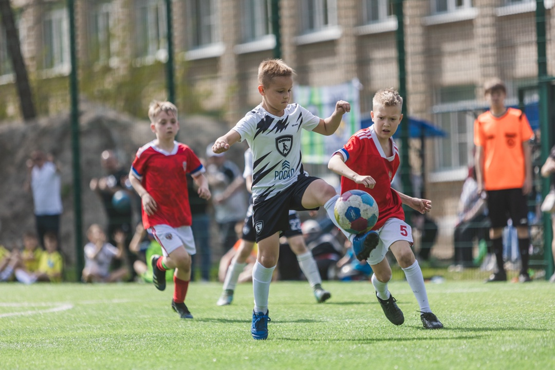 В Костромской области стартовал Х юбилейный сезон областных соревнований по мини-футболу на Кубок «НОВАТЭК»-«Шаг к большому футболу