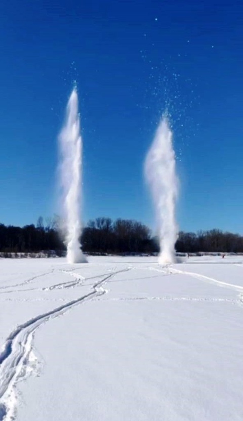 Западно-Уральским управлением Ростехнадзора рассмотрены документы ГУ УР «Поисково-спасательная служба Удмуртской Республики» на ведение работ со взрывчатыми…