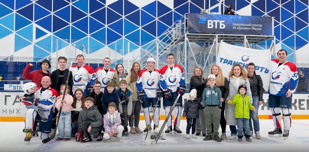 Хоккейный матч «Транснефть» – «Динамо» Москва