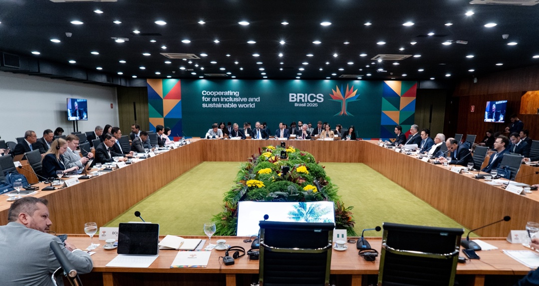 Место встречи — Бразилия Представители РЭА Минэнерго России в составе российской делегации приняли участие в итоговом заседании Комитета старших должностных…