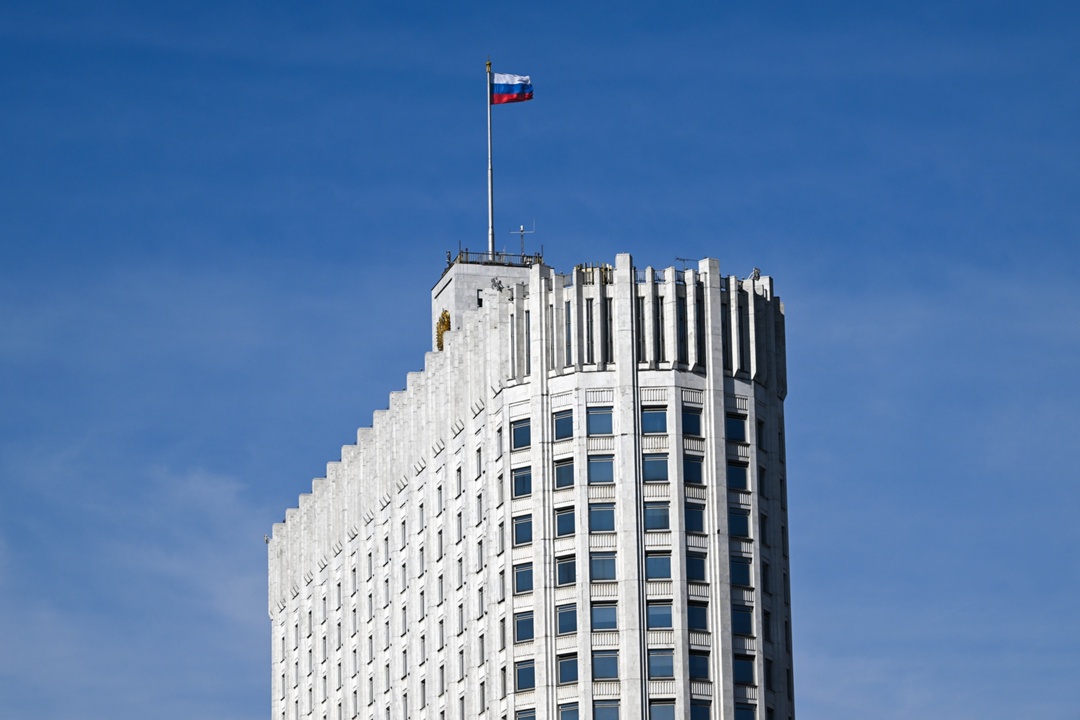 Правительство утвердило постановление об обязательной продаже валютной выручки экспортерами до 30 апреля 2026 года