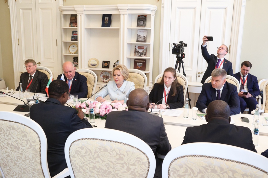 Валентина Матвиенко: У России и Бурунди хорошие традиции гуманитарных связей. Будем поддерживать их по парламентской линии