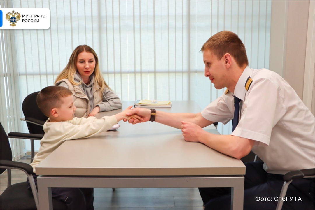 Транспортники исполняют детские мечты