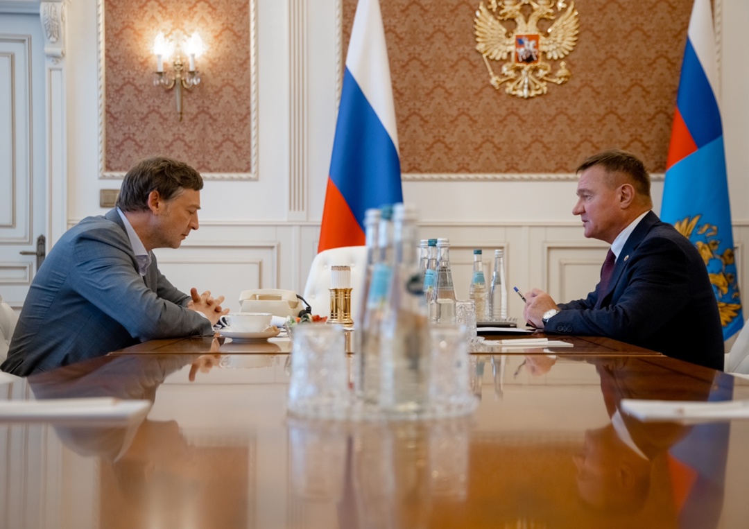 100 тысяч человек ежедневно выбирают Аэрофлот !