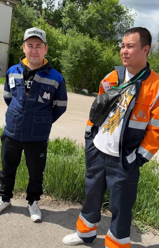 Погрузчик против коробка спичек На комбинате прошёл яркий и зрелищный конкурс «Лучшее звено: Водитель погрузчика – 2025»