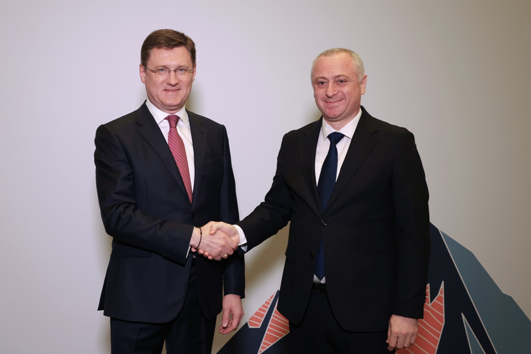 Александр Новак провел рабочую встречу с президентом Республики Абхазия Бадрой Гунбой