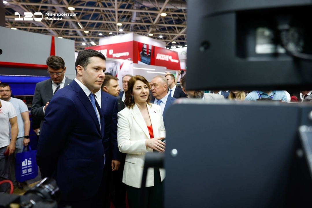 Антон Алиханов принял участие в открытии выставки «Металлообработка-2025»