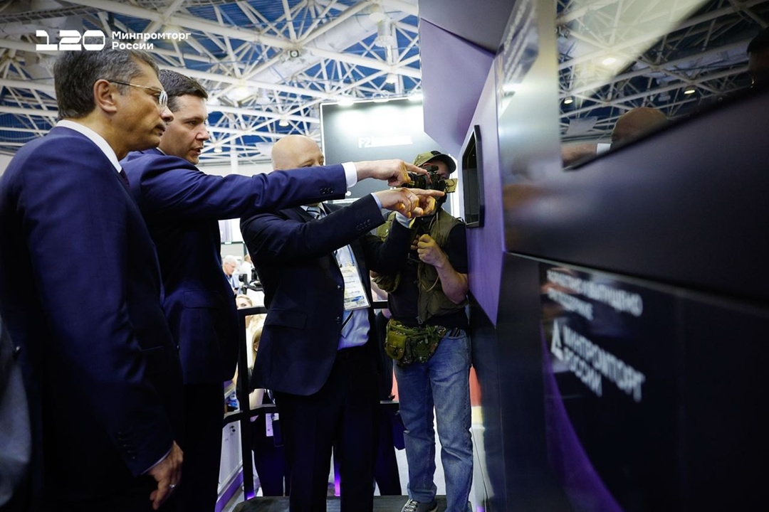 Антон Алиханов принял участие в открытии выставки «Металлообработка-2025»