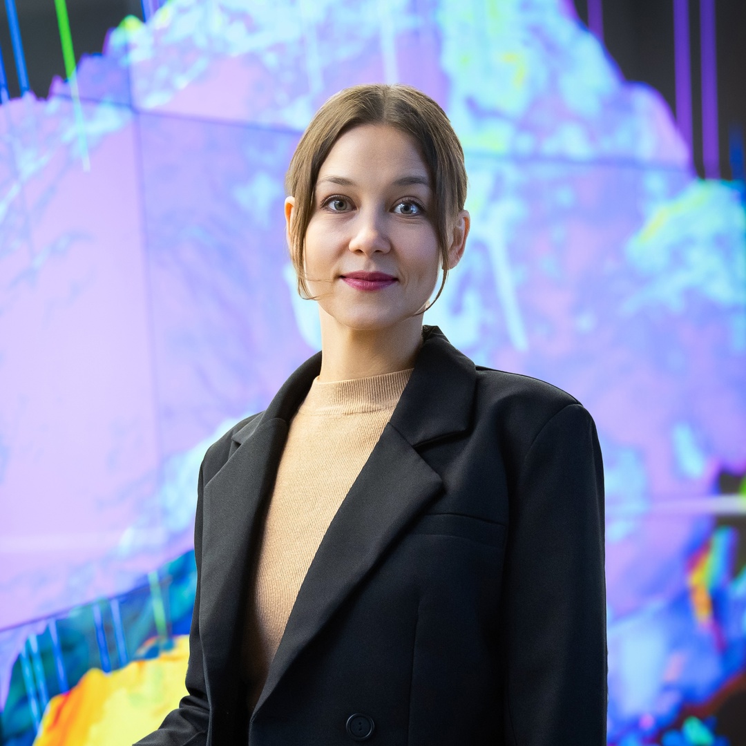 «С детства я хотела работать в нефтяной отрасли. Моя мама — геолог, папа — специалист по ремонту скважин