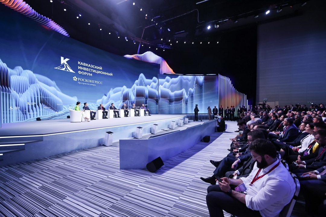 Руководитель Федеральной службы по экологическому, технологическому и атомному надзору Александр Трембицкий принял участие во II Кавказском инвестиционном…