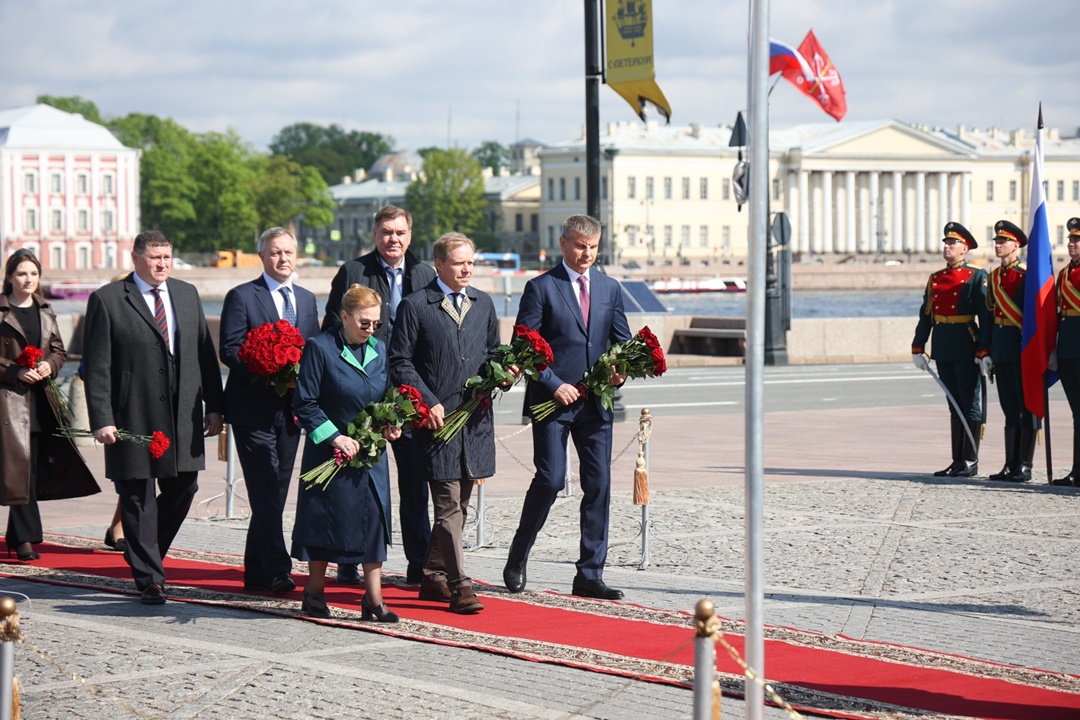 Председатель Совета Федерации Валентина Матвиенко приняла участие в торжественных мероприятиях в честь 322-летия Санкт-Петербурга