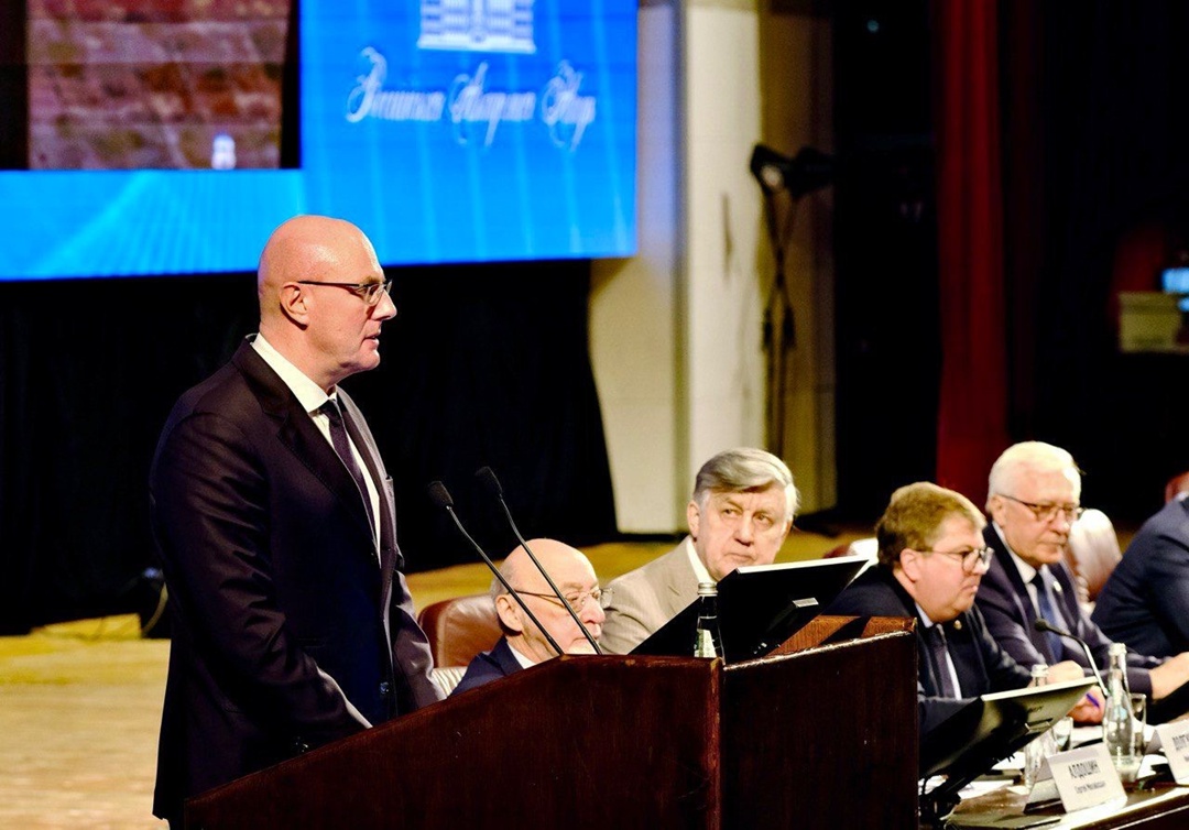 Дмитрий Чернышенко: В бюджете 2025 года заложено на 14% больше средств на науку, чем годом ранее