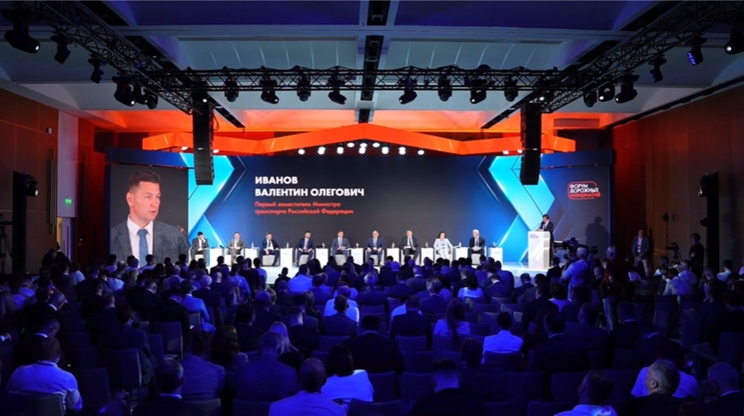 «Ждем у моря дорогу»! И не только О транспортных проектах, которые будут реализованы на Юге России, рассказал первый заместитель министра транспорта РФ…