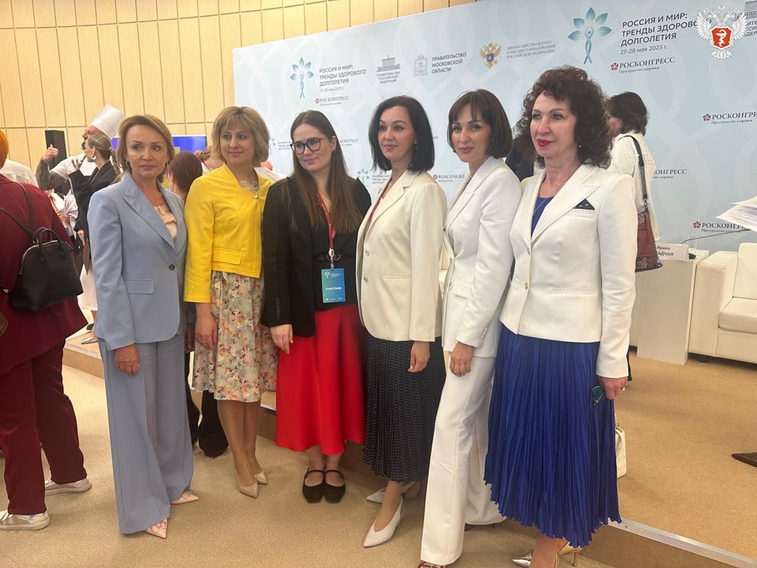 Евгения Котова: Доля граждан, ведущих здоровый образ жизни, должна увеличиться в полтора раза за годы реализации нового нацпроекта «Продолжительная и активная…