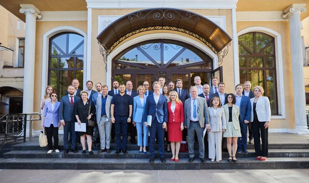 Основные задачи работы нового состава обсудили на заседании Общественного совета при ФНС России