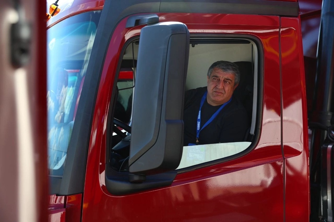 В Орешкинском карьере показали новейшее поколение КАМАЗов — ваша очередь любоваться