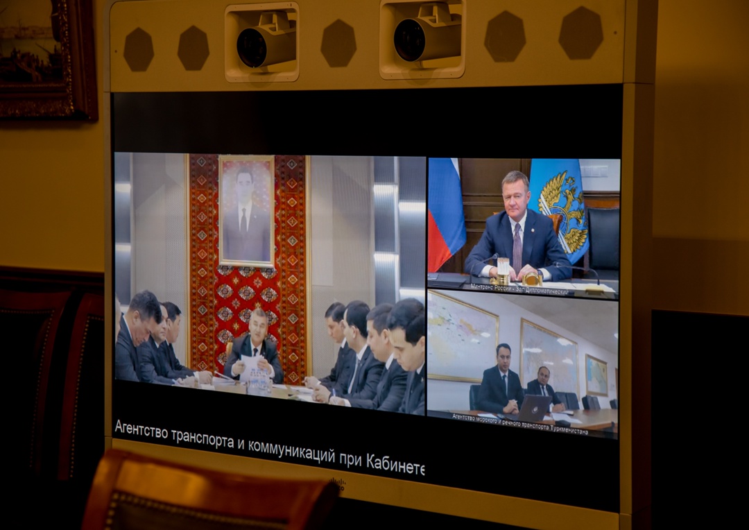 Обсудили совместные транспортные проекты с Туркменистаном
