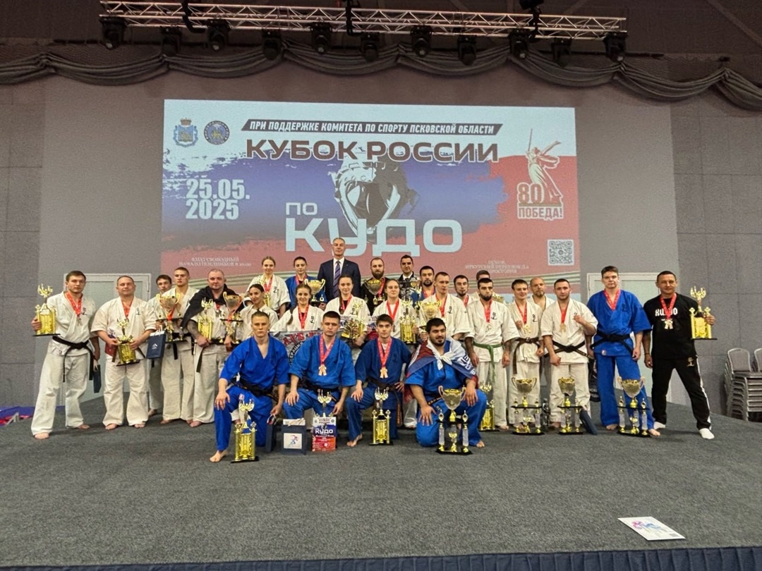 Когда характер — стальной! На Кубке России по Кудо в Пскове наш земляк Евгений Арзамасцев показал настоящую силу воли и духа — три ярких поединка и заслуженное…