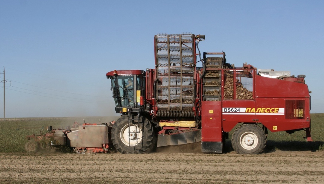 Минфин разработал законопроект об освобождении аграриев от транспортного налога на самоходную сельхозтехнику, которая находится в их собственности