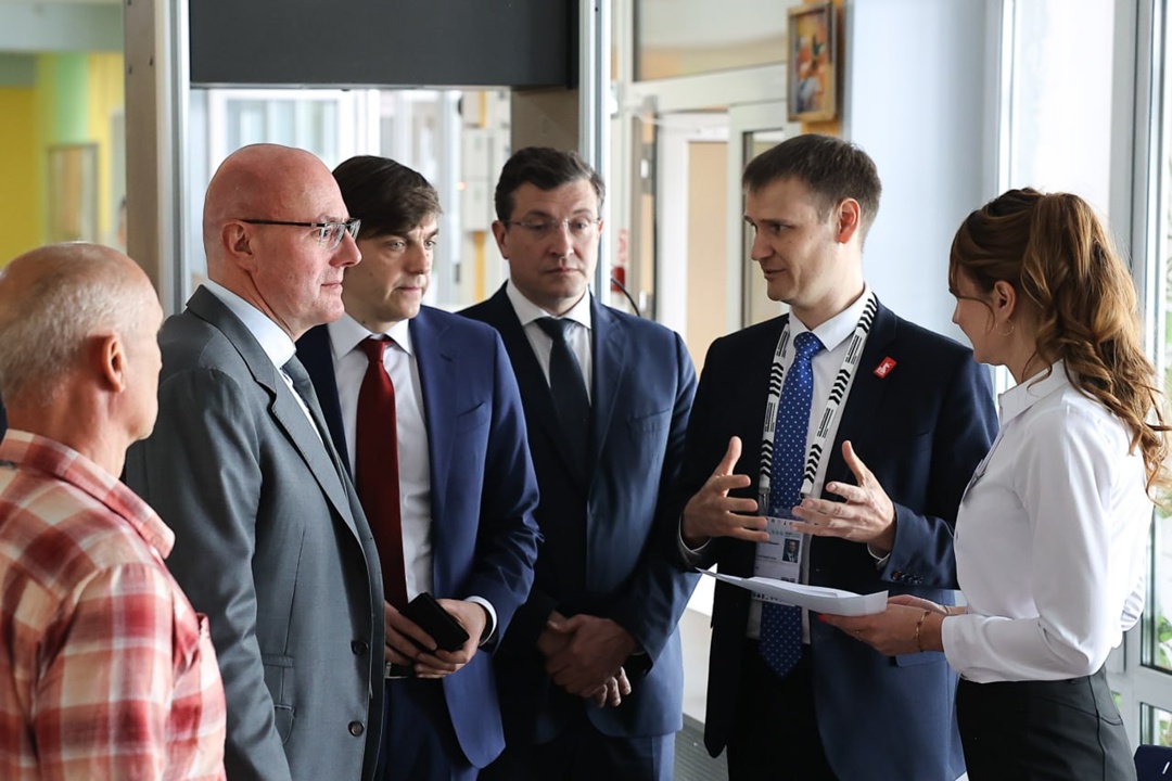 Дмитрий Чернышенко оценил работу образовательных и научных учреждений Нижнего Новгорода