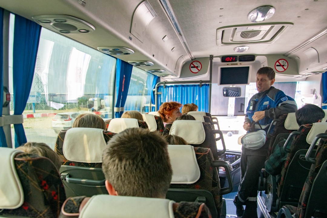 О том, как разделяют природный газ свободненским школьникам рассказали специалисты Амурского ГПЗ